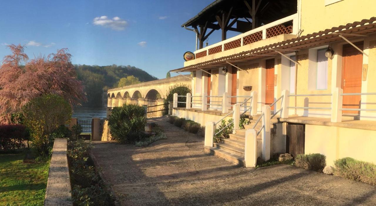 Brasseurs Du Pont - Microbrasserie Avec Chambres Siorac-en-Perigord Exterior photo